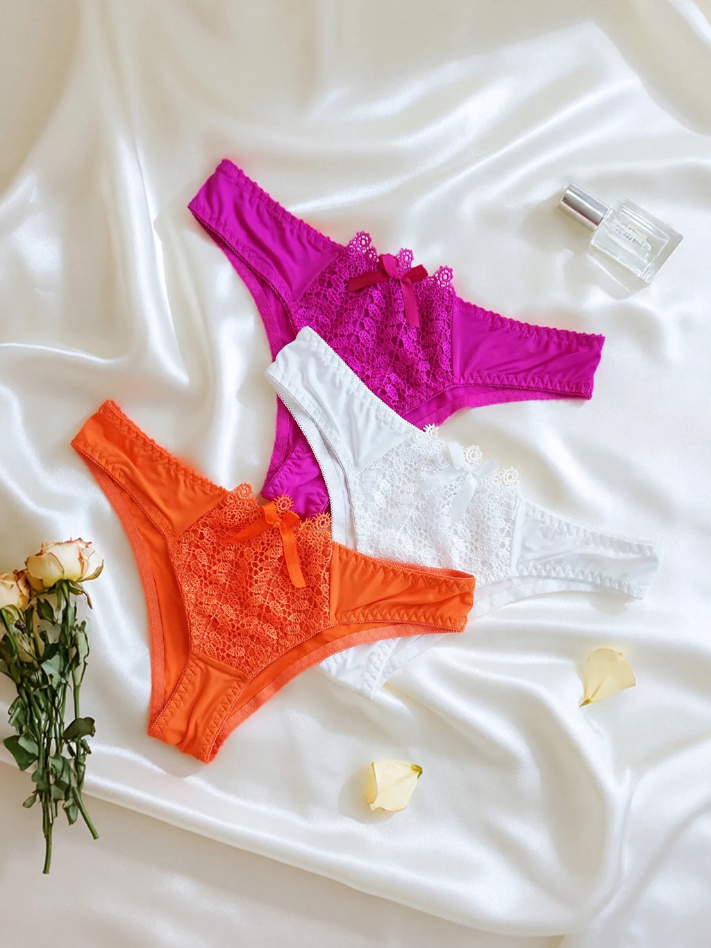 4-Pack Women's Underwear with Stylish Solid Color, Sexy and Close-Fitting, Featuring Bowknot Lace Triangle Bikini Panties
